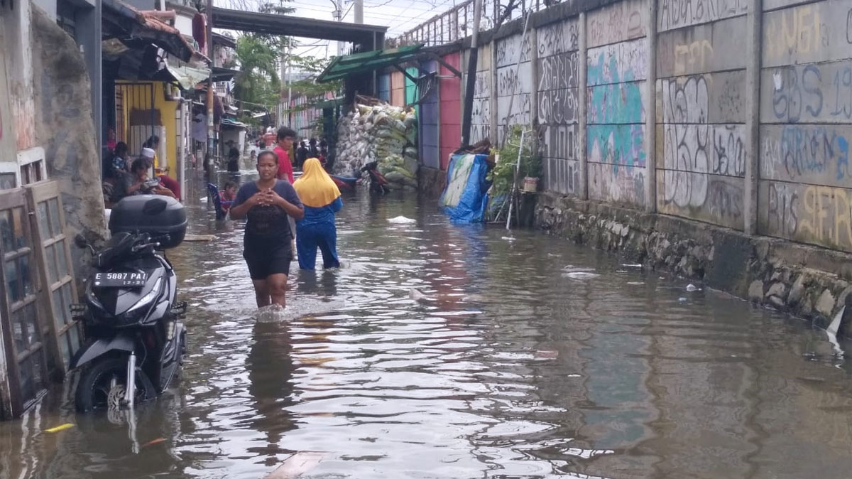 Bpbd Jakarta Ruas Jalan Dan Rt Tergenang Banjir Indopos Co Id