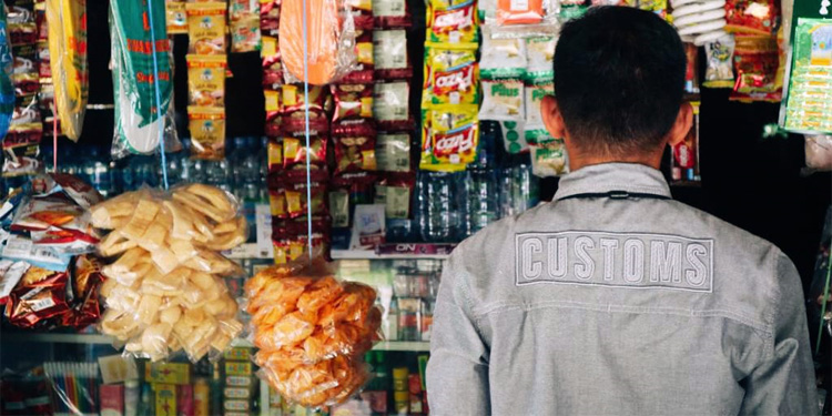 Bea Cukai Kendari Ringkus Ratusan Ribu Batang Rokok Ilegal Di Tiga Toko