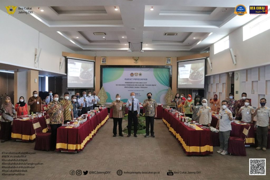 Kegiatan koordinasi dilaksanakan oleh Bea Cukai Jawa Tengah dan DIY dengan Sekretariat Daerah Jawa Tengah, Dinas Perindustrian Jawa Tengah, dan Satpol PP Jawa Tengah. Foto : Bea Cukai
