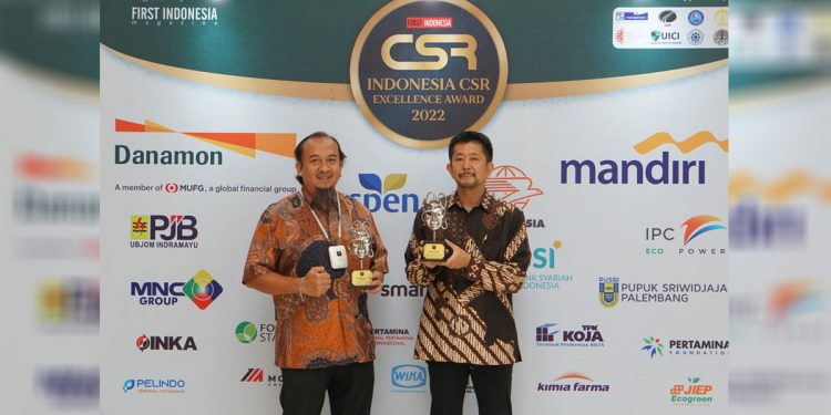 SHARP Indonesia Raih CSR Excellence Awards 2022 - sharp - www.indopos.co.id