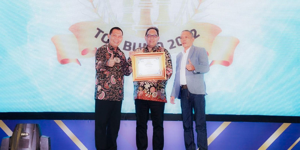 Bank DKI Raih Penghargaan TOP BUMD 2022 - Www.indopos.co.id