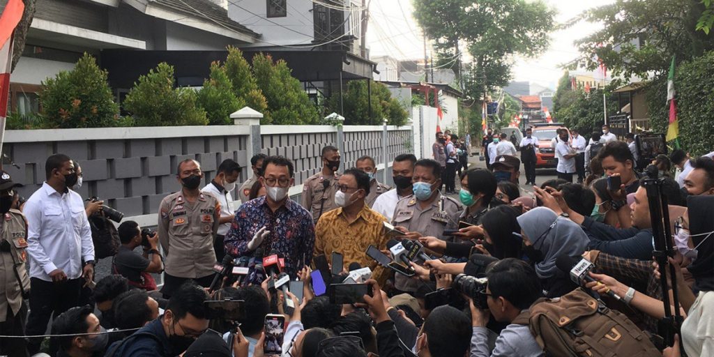 Komnas HAM Sebut Kehadiran Irwasum Tak Pengaruhi Pengecekan TKP Penembakan Brigadir J - rumah sambo komnas ham - www.indopos.co.id