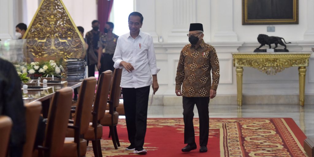 Banyak Keluhan, Jokowi Minta Perubahan Total Layanan Imigrasi - jokowi maruf - www.indopos.co.id