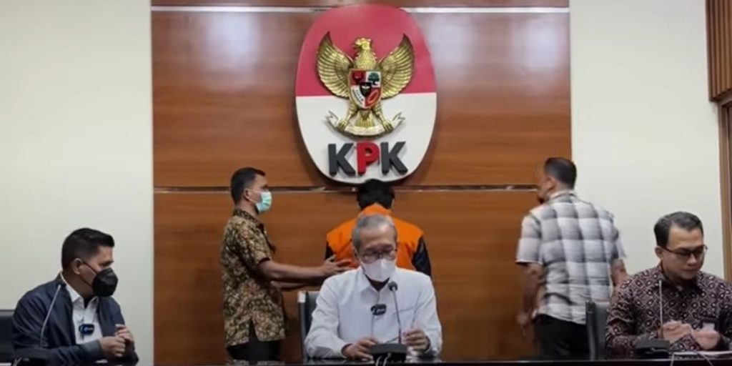 KPK Gali Informasi Terkait Peran Eks Bupati Tanah Bumbu Kendalikan Perusahaan Tambang - kpk preskon 3 - www.indopos.co.id