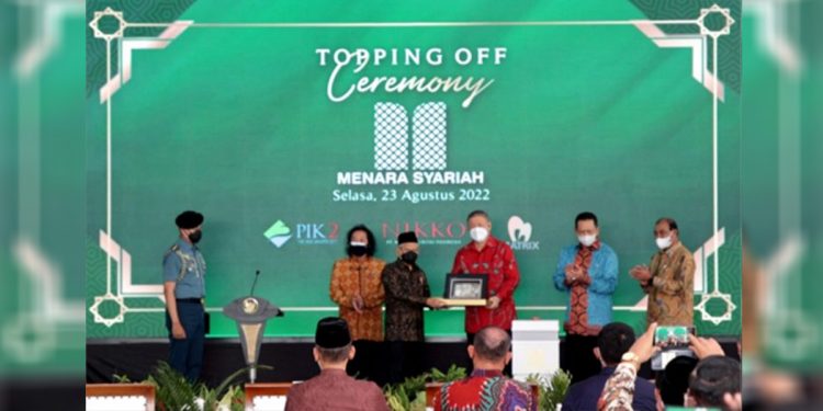 Topping Off Menara Syariah. Foto: Dok PIK2