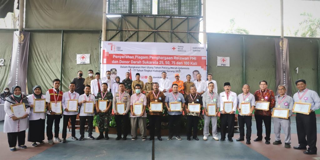 Ratusan Pendonor Darah di Kabupaten Serang Raih Penghargaan - relawan pmi - www.indopos.co.id