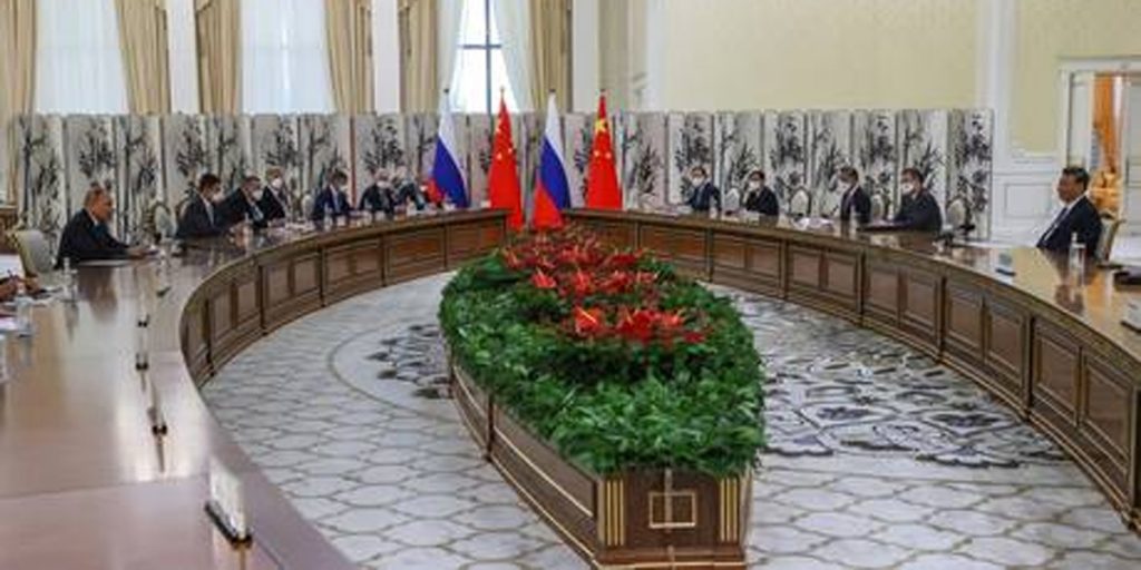 Rusia Sebut Organisasi Kerja Sama Shanghai Bukan Aliansi Militer - rusia china - www.indopos.co.id