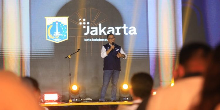 Gubernur DKI Jakarta Anies Baswedan menghadiri acara Puncak Festival Kolaborasi Jakarta 2022 di Taman Fatahillah, Batavia Kota Tua. Foto : Pemprov DKI Jakarta for Indopos.co.id