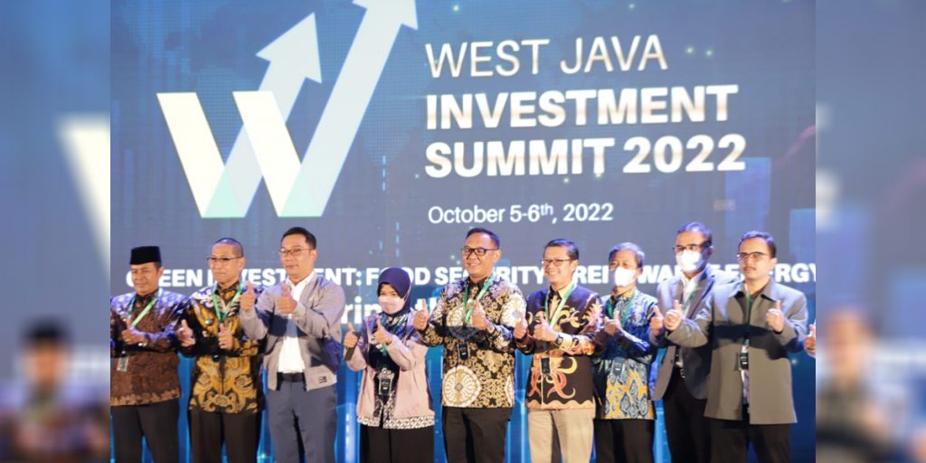 Plt. Bupati Bogor Terima Penghargaan NIB Tertinggi Ke-3 Se-Jawa Barat - investment - www.indopos.co.id