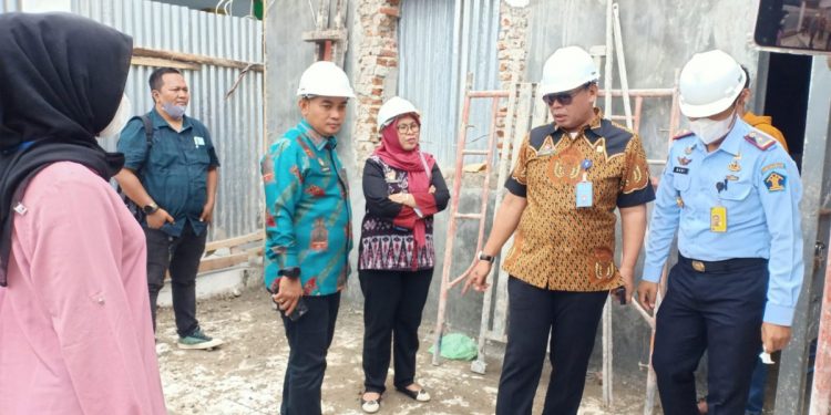 Pimti Pratama tinjau progres pembangunan Lapas Rangkasbitung (Humas KumHAM Banten)