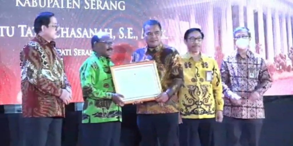 Pemkab Serang Raih Penghargaan dari KASN - pemkab serang - www.indopos.co.id