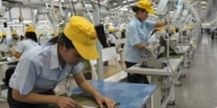 Ilustrasi pekerja industri garmen. (dok INDOPOS.CO.ID)