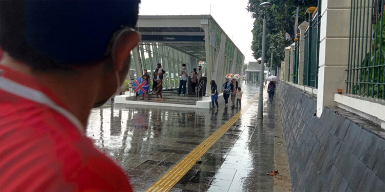 Hujan-Di-kawasan-Jakarta