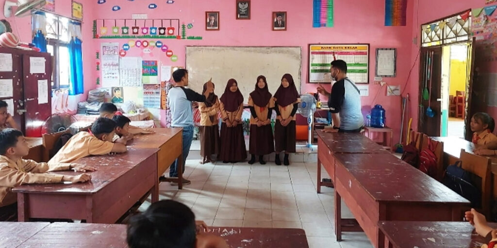 Wah Keren! TVM Penuhi Porsi Belajar Siswa Pasca-Pandemi - Program TVMr siswa SD - www.indopos.co.id