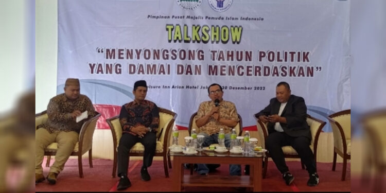 Diskusi politik secara daring: Foto: Nasuha/ INDOPOS.CO.ID