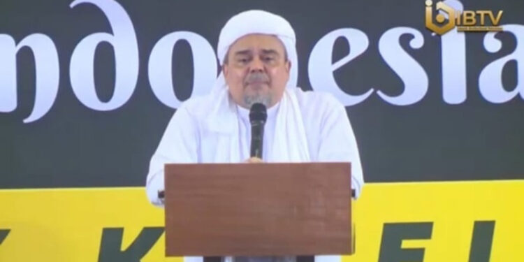 Habib Rizieq Shihab memberikan keterangan saat acara Reuni 212 di Masjid At-tin, Jakarta Timur. (YouTube Islamic Brotherhood Television)