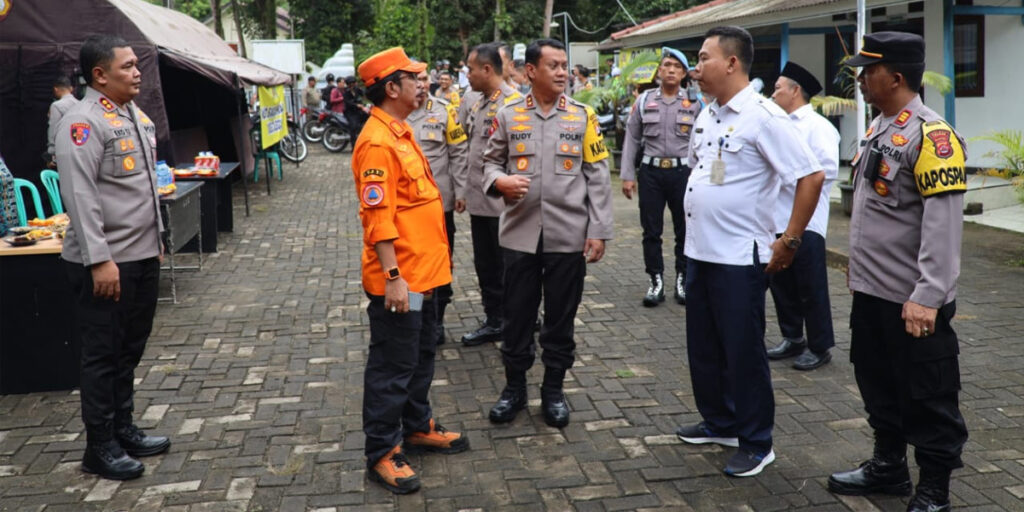 Antisipasi Korban Jiwa, Kapolda Banten Cek Jalur Evakuasi dan Posko Tanggap Bencana - kapolda banten - www.indopos.co.id