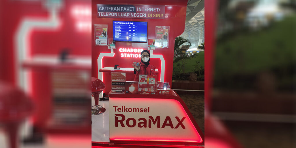 Bekali Ibadah dan Liburan ke Luar Negeri Jadi Makin Nyaman dengan Paket RoaMAX Telkomsel - telkomsel roamax - www.indopos.co.id