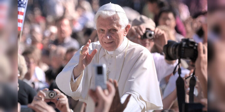 Paus-Emeritus-Benediktus-XVI