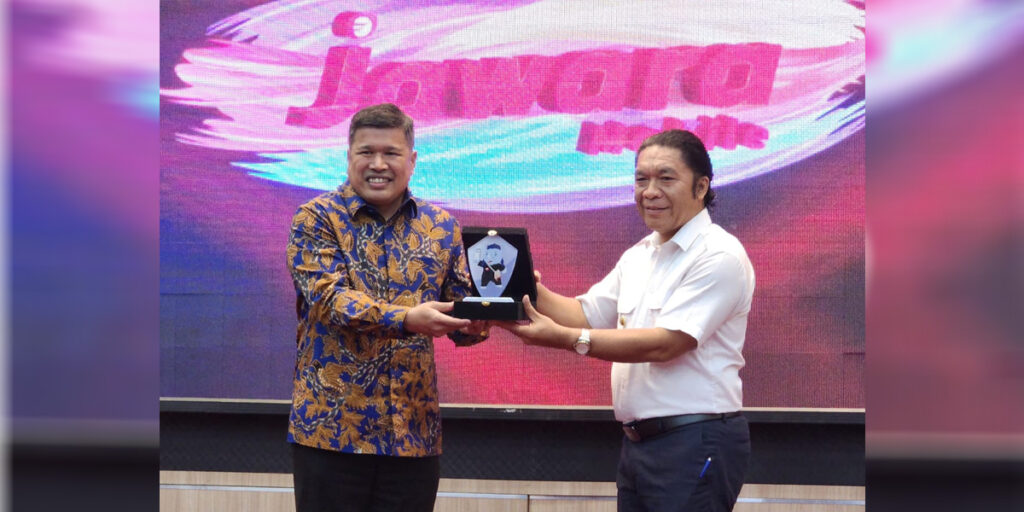 PJ Gubernur Banten Launching Jawara Mobile Bank Banten - banten - www.indopos.co.id