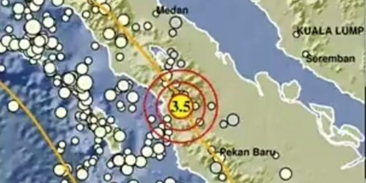 Pusat gempa di Tapanuli Selatan (BMKG for INDOPOS.CO.ID)