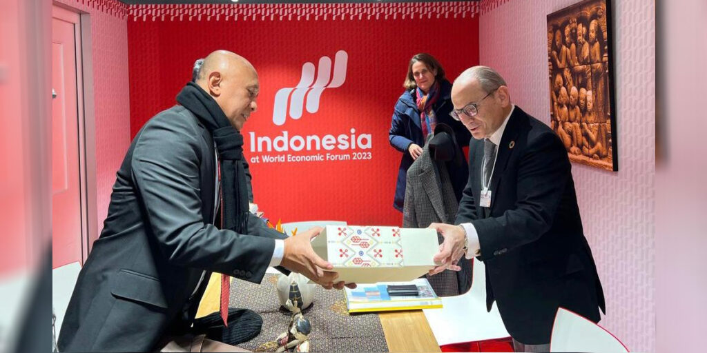 MenKopUKM Dorong Kerja Sama Nestle dengan Koperasi di Indonesia - menkop - www.indopos.co.id