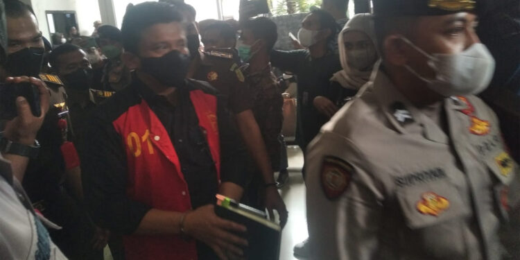 Terdakwa Ferdy Sambo usai menjalani sidang lanjutan kasus pembunuhan berencana Brigadir J di PN Jakarta Selatan. Foto: Dok Indopos.co.id