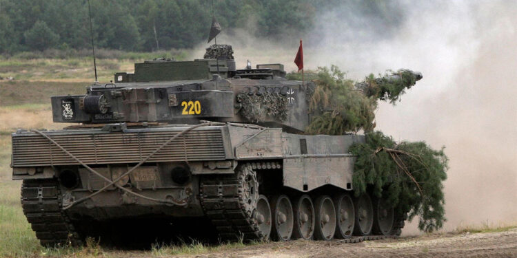 Ukraina telah lama meminta tank Leopard II buatan Jerman. Foto: news.sky.com