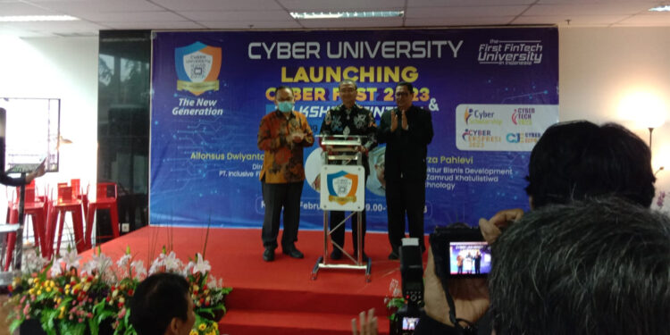 Peluncuran Cyber University. Foto: Nasuha/ INDOPOS.CO.ID