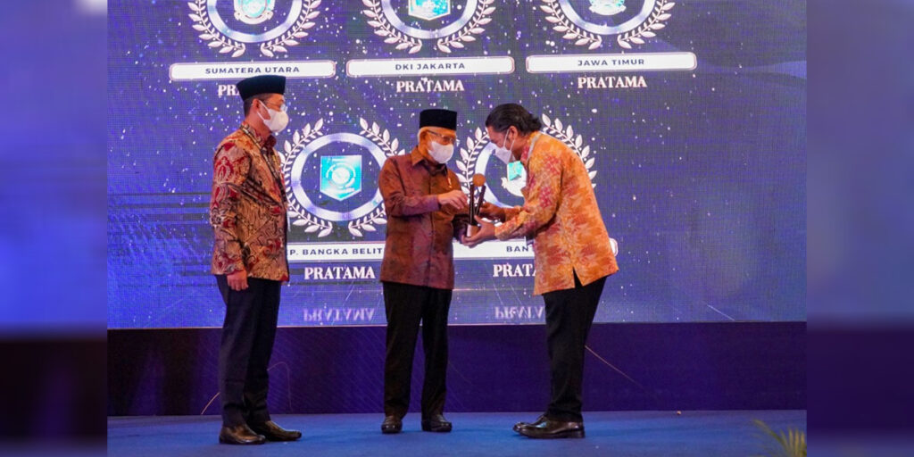 Pemprov Banten Raih Penghargaan dalam Bidang Persaingan Usaha Tingkat Daerah - banten 2 - www.indopos.co.id