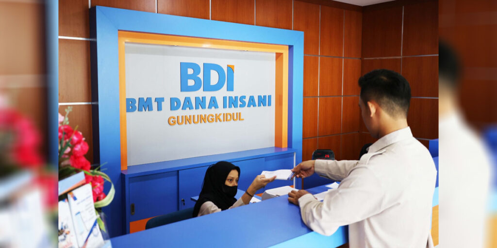 Manfaatkan Dana Bergulir, BMT Dana Insani Gunung Kidul Tumbuhkan Ekonomi Anggota - bmt ip - www.indopos.co.id