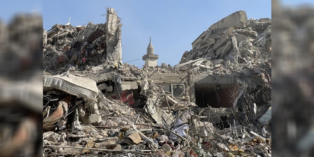 Korban Tewas Gempa di Turki dan Suriah Telah Mencapai 33.158 Orang - gempa turki 3 - www.indopos.co.id