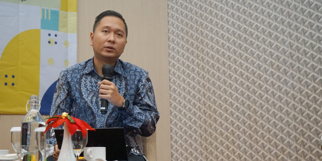Potensi Resesi Ekonomi di Indonesia Relatif Sangat Kecil Terjadi - josua pardede1 - www.indopos.co.id