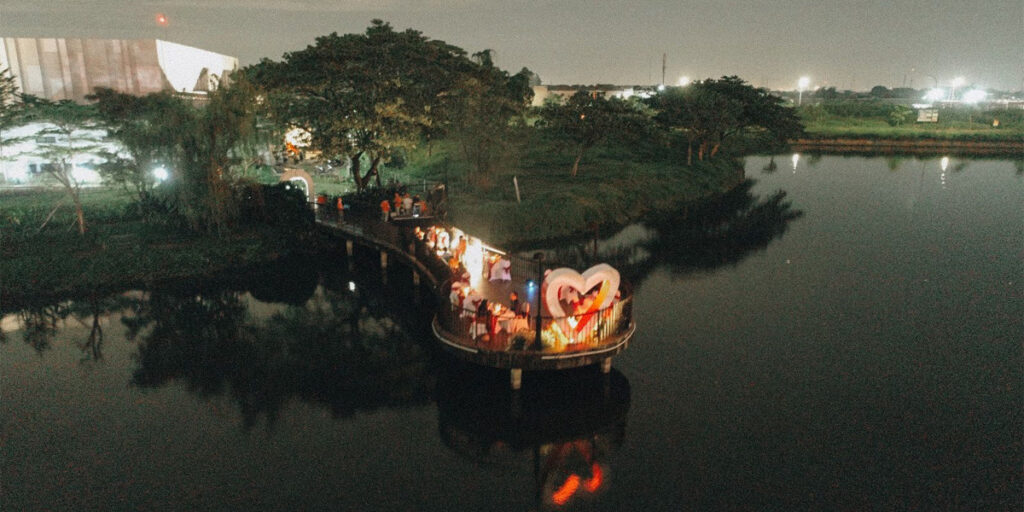 Menikmati Romantic Dinner “Sunset at the Pier” Ala Harris Hotel Bekasi - makan malam - www.indopos.co.id
