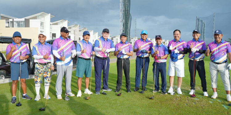 Asosiasi Manajemen Indonesia (AMA) mempersembahkan AMA Executive Golf Tournament 2023, di Sedayu Indo Golf, Pantai Indah Kapuk, pada Minggu (5/3/2023). Foto: Dokumen AMA