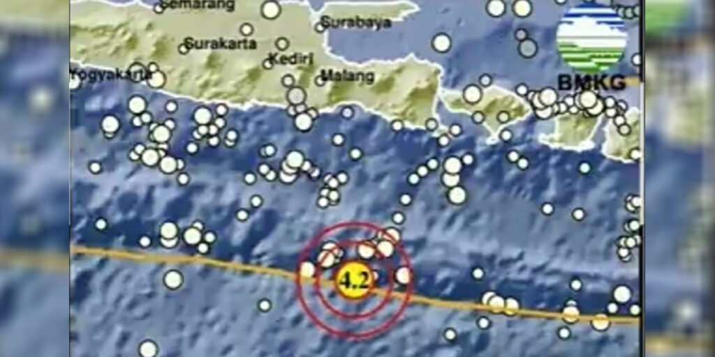 Gempa Dangkal Magnitudo 4.2 Guncang Jember di Jawa Timur - gempa 4 - www.indopos.co.id