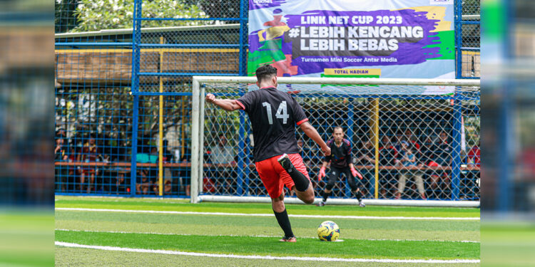Salah satu laga Link Net Cup 2023 pada akhir pekan lalu. Foto: PT Link Net Tbk for INDOPOS.CO.ID