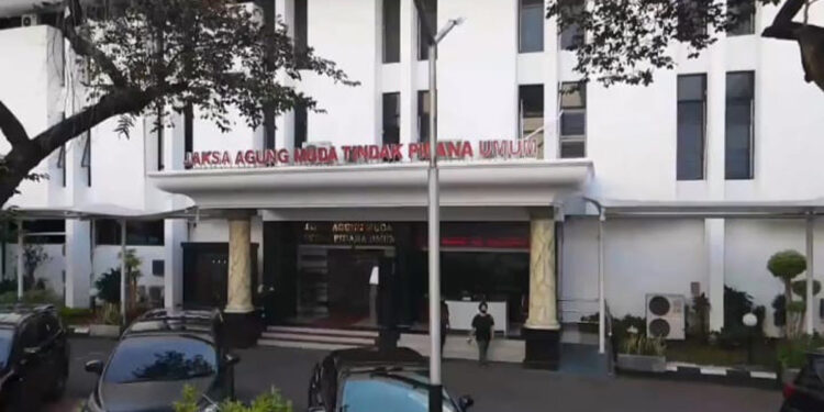 Gedung Jaksa Agung Muda Tindak Pidana Umum (JAM-Pidum), Rabu (5/4/2023). Foto: Feris Pakpahan/INDOPOS.CO.ID