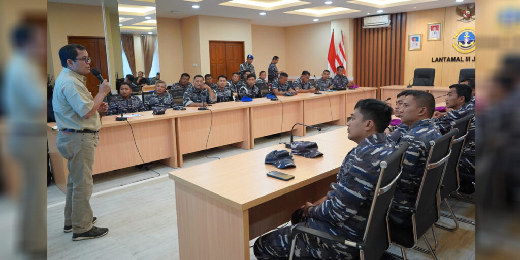 Tingkatkan Keamanan Kargo Operasional Kapal, PIS Gandeng Aparat TNI AL - pis2 - www.indopos.co.id