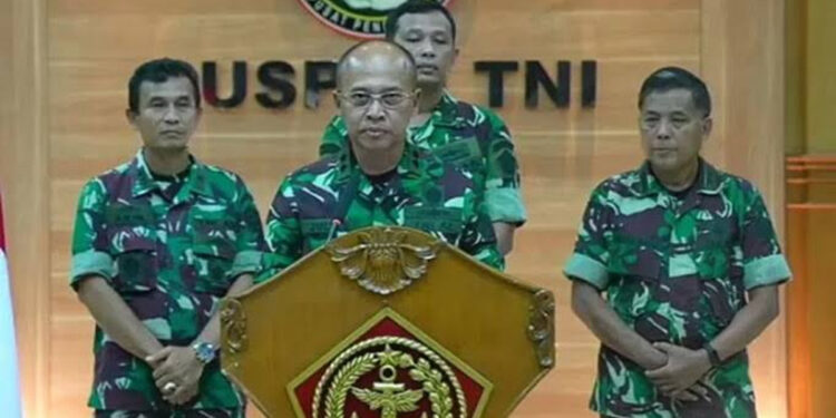 Kepala Pusat Penerangan (Kapuspen) TNI, Laksamana Muda (Laksda) Julius Widjojono. Foto: Humas Puspenkum TNI
