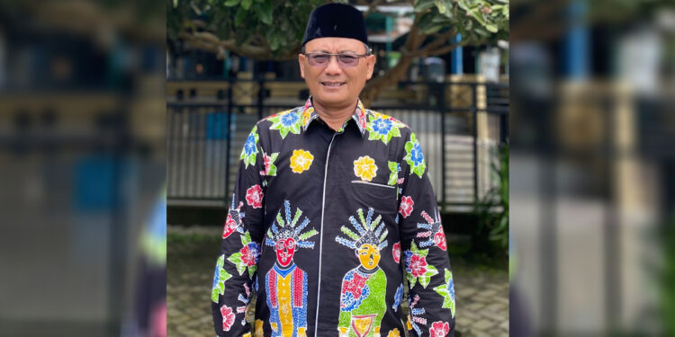 Ketua Umum Forum Betawi Rempug (FBR) KH Lutfi Hakim, MA. Foto: Dokumen Pribadi