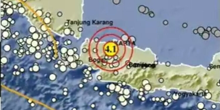 Pusat gempa di Jakarta Timur. (BMKG untuk INDOPOS.CO.ID)