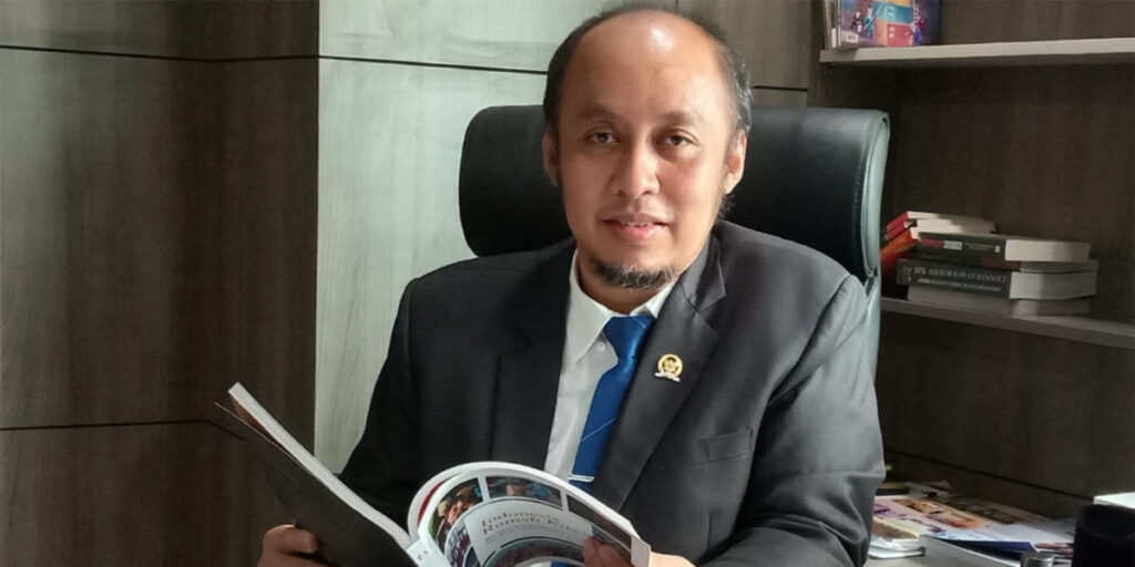 Dosen Langgar Hukum dan Etika, DPR: Perguruan Tinggi Harus Jatuhkan Sanksi Tegas - Debby Kurniawan - www.indopos.co.id