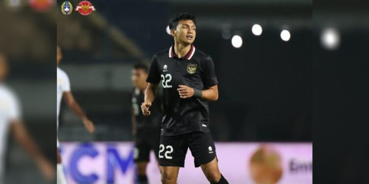 Dendy Sulistyawan lakoni debut bersama Timnas Indonesia di FIFA Matchday kontra Curacao. Foto: Instagram/@pssi