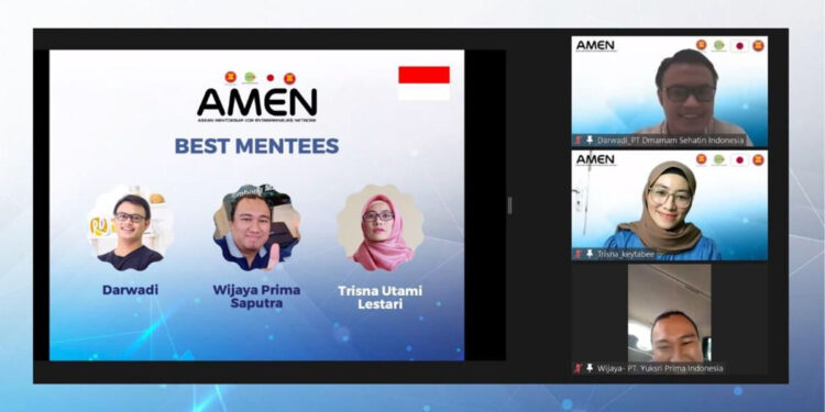 KemenKopUKM sebagai focal point Indonesia pada forum ACCMSME bersama ABAC, sukses menyelenggarakan Program AMEN Phase II yang berlangsung sejak Februari-Juni 2023 secara virtual. Foto: Humas KemenKopUKM