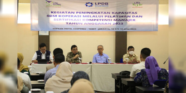 Perkuat Kapasitas SDM Koperasi, LPDB-KUMKM Gelar Pelatihan Dan ...