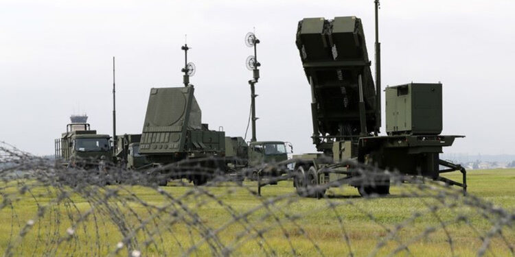 Ilustrasi - Amerika Serikat (AS) siap menyalurkan bantuan senjata senilai 2 miliar dolar AS untuk meningkatkan pertahanan Ukraina. Foto: rt.com