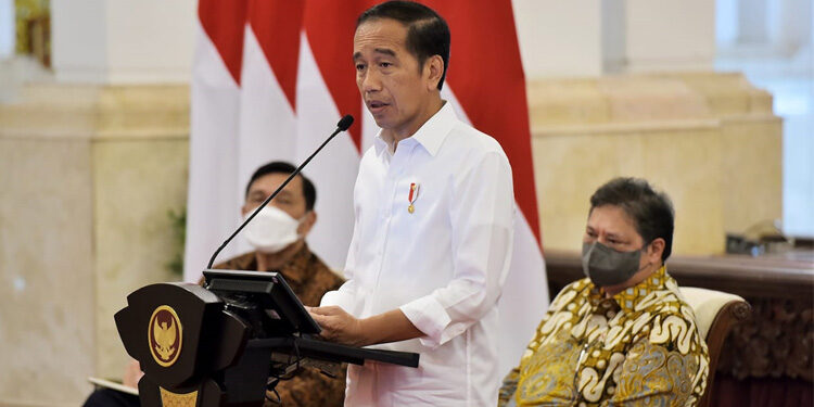 Presiden Jokowi saat memimpin Sidang Kabinet Paripurna beberapa waktu lalu di Istana Negara, Jakarta. Foto: Humas Setkab
