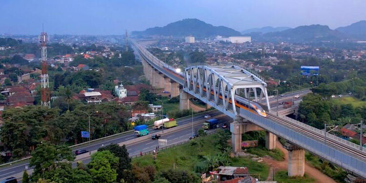 Kereta Api Cepat Jakarta Bandung. Foto: Dokumen KCIC