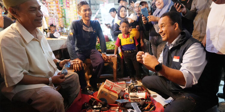 Bacapres Anies Baswedan Berkunjung ke Cianjur, Jawa Barat dengan mendatangi Pasar Induk Cianjur, Kamis (21/9/2023). Foto: Istimewa